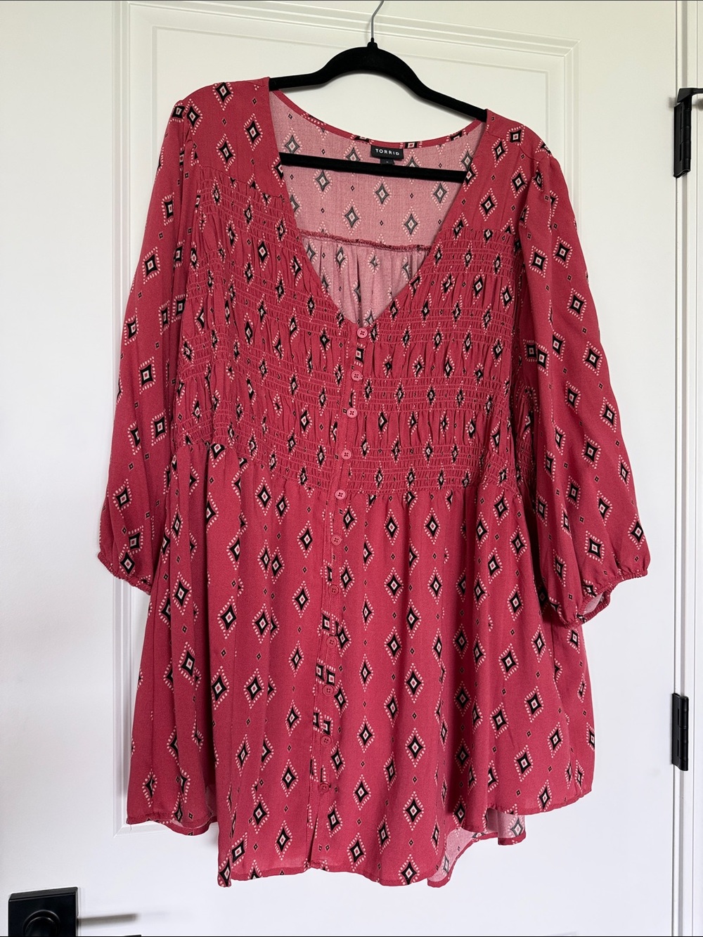 torrid Dusty Rose Printed Button-Front Smocked Tunic